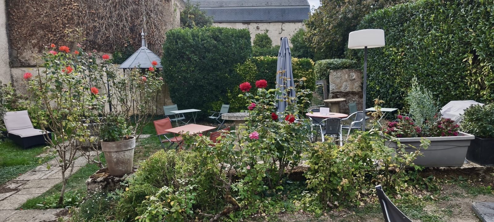 Le jardin de l'hôtel